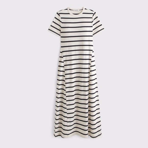 Abercrombie & Fitch Dresses & Skirts - A&F striped maxi dress